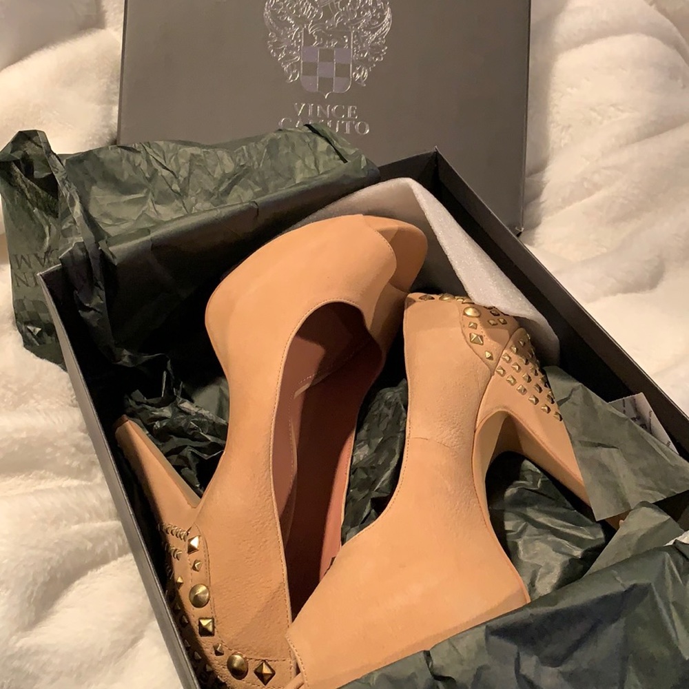 Vince Comodo Missy nude open toe heels